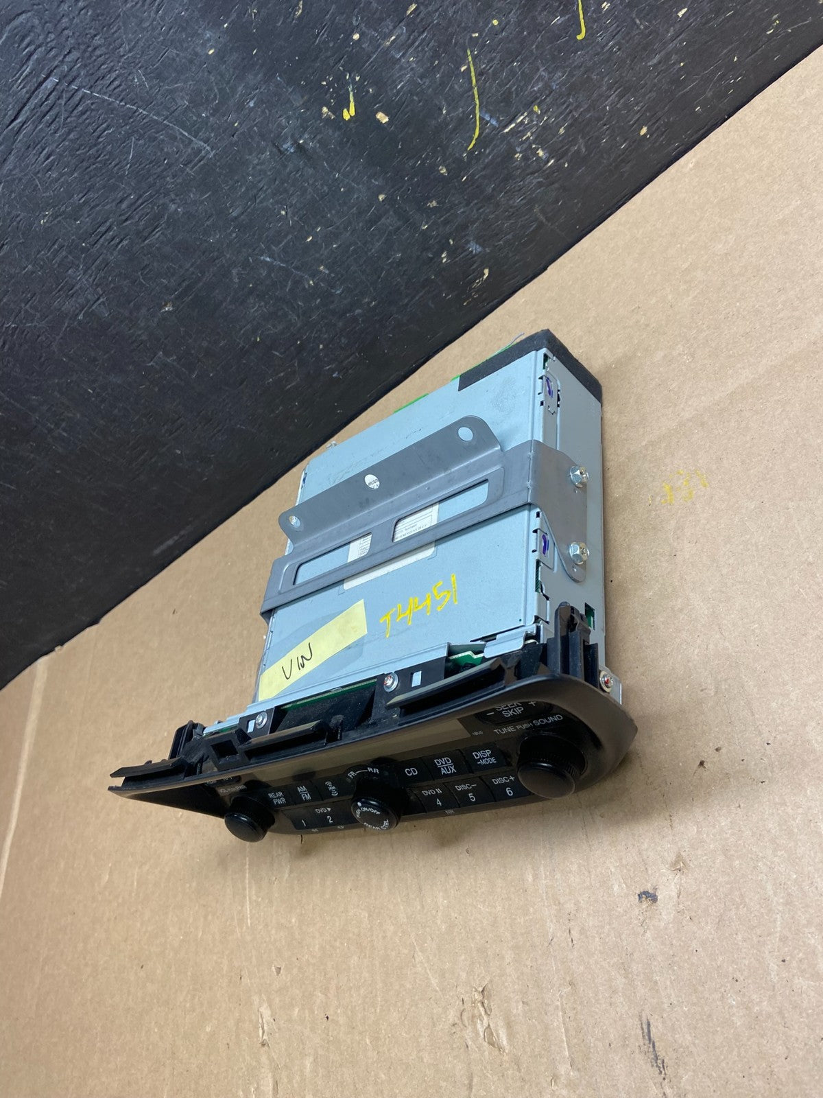 2005 to 2010 Honda Odyssey Am Fm Cd Player Radio Receiver T4451 DG1