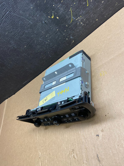 2005 to 2010 Honda Odyssey Am Fm Cd Player Radio Receiver T4451 DG1