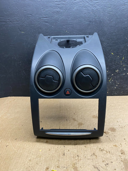 OEM 2011 2012 2013 Nissan Rogue Dash Upper Center Radio Bezel Trim Z4491 DG0