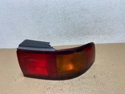 1995 - 1996 Toyota Camry Sedan Right Passenger Tail Light Lamp AE9834 LK0