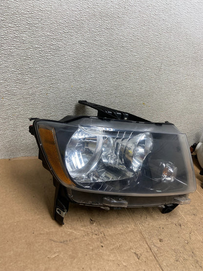 2011 2012 2013 Jeep Compass Right Passenger Side Halogen Headlight Oem AA35722