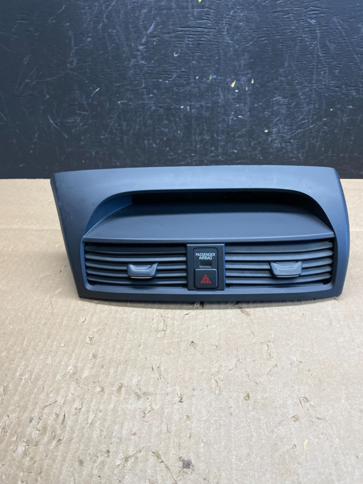 2004 to 2008 Acura TL Front Dash Dashboard AC Center Clock Air Vent AC9186 DG0