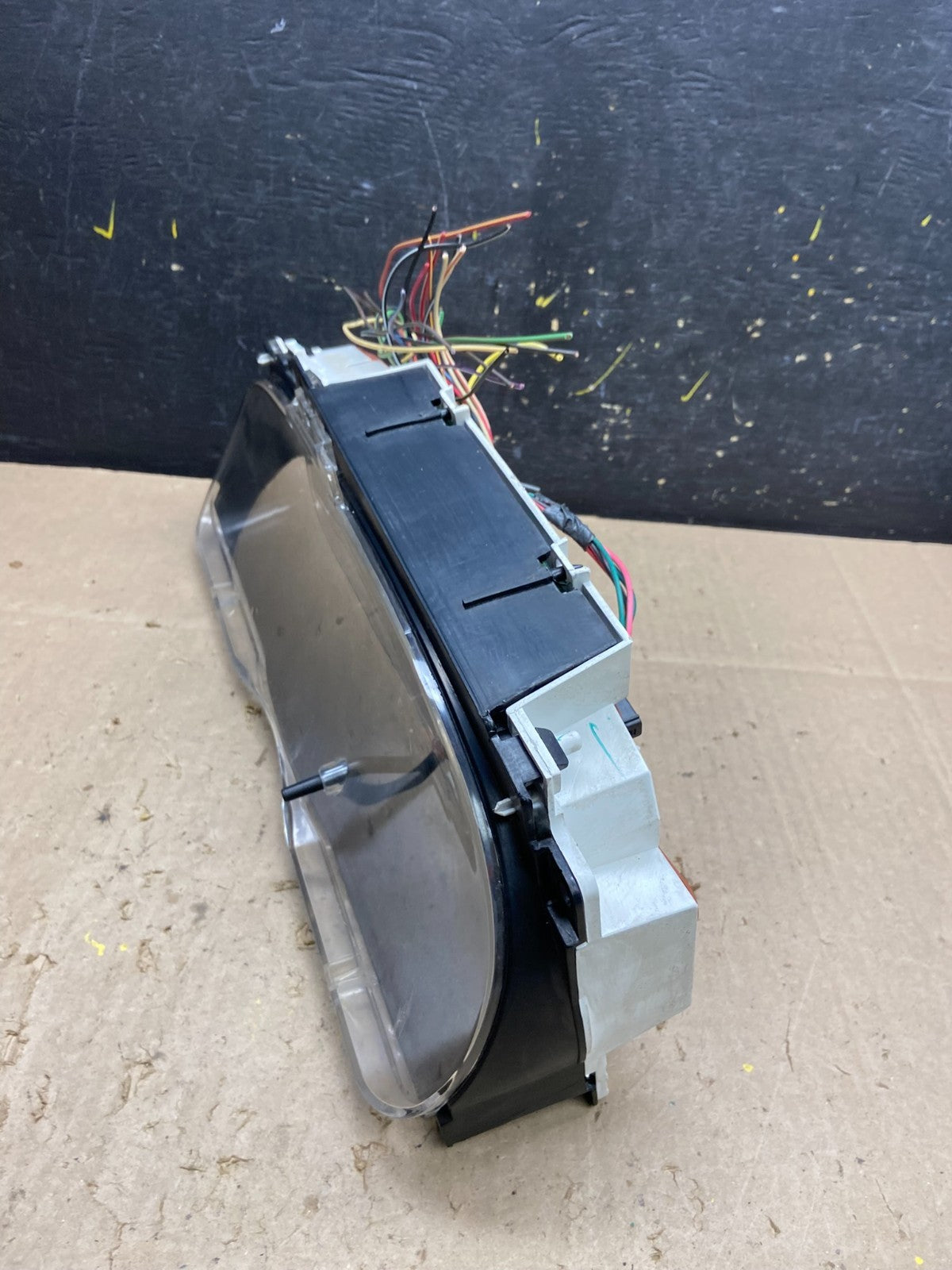 1997 - 2003 Ford Econoline E150 E250 Van Speedometer Instrument Cluster u4985 DG4