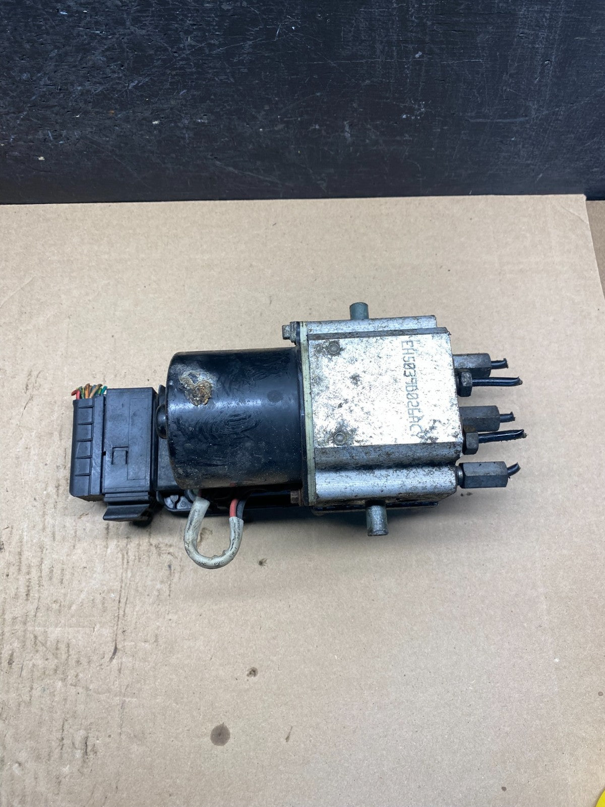 2004 2007 Ford E250 E350 Econoline Anti-Lock ABS Antilock Brake Pump AG3647 DG1