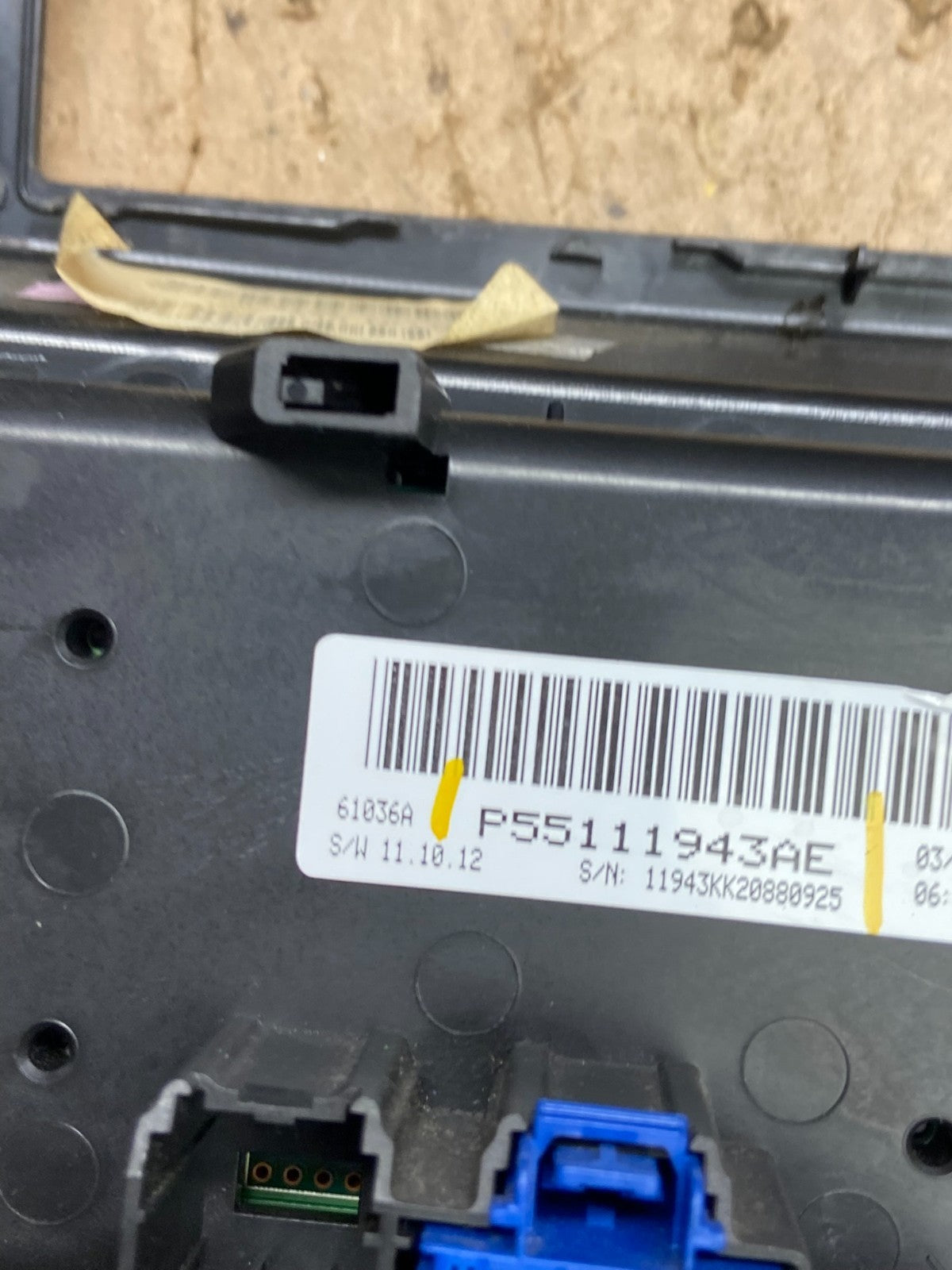 2008 to 2012 Jeep Liberty Dash Climate Temperature Control Radio Bezel T8321 DG5