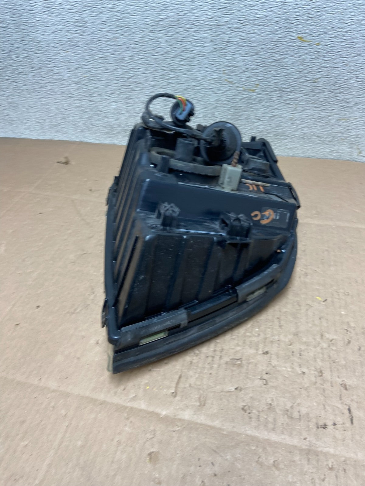 2006-2010 Mercury Mountaineer Left Driver LH Side Halogen Headlight Y2594 DW6