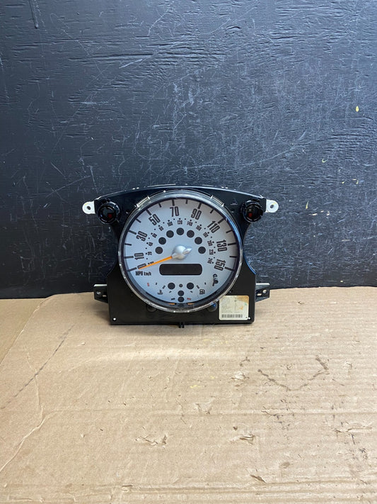 2007 - 2010 Mini Cooper Speedometer Cluster Gauge af2158 DG0
