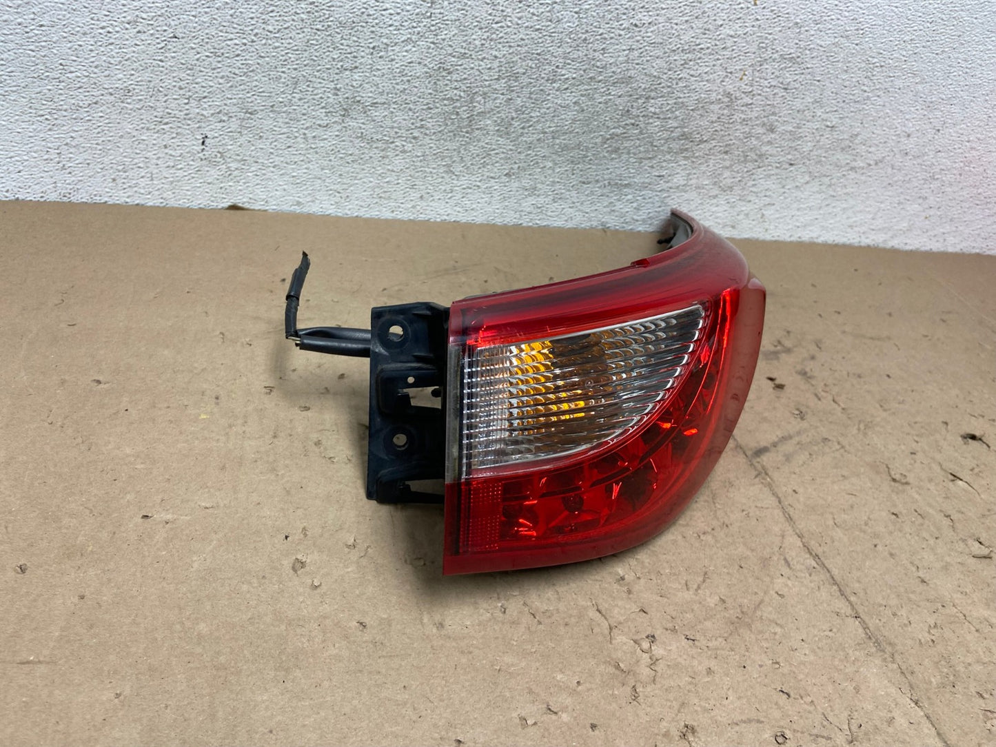 2013-2015 Infiniti JX35 QX60 Right Passenger RH Led Tail Light AG5674 LK2
