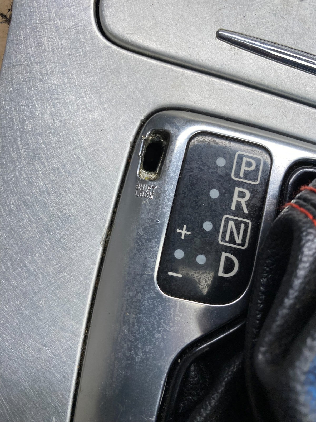2007 - 2009 Infiniti G35 G37 Center Console Shifter Floor Bezel Panel AC9274 DG1