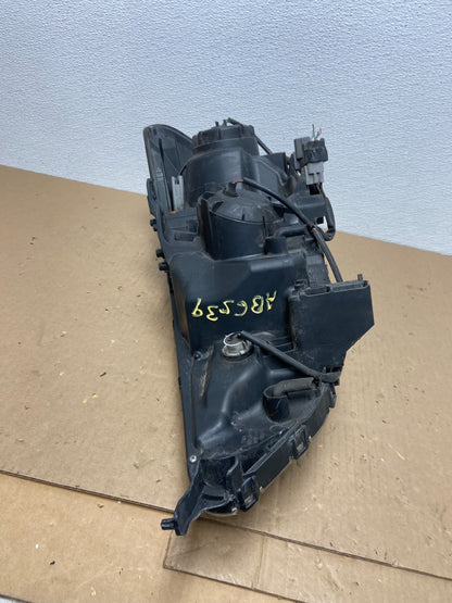2010 to 2018 Mitsubishi ASX Right Passenger RH Halogen Headlight Oem AB6539 DG7