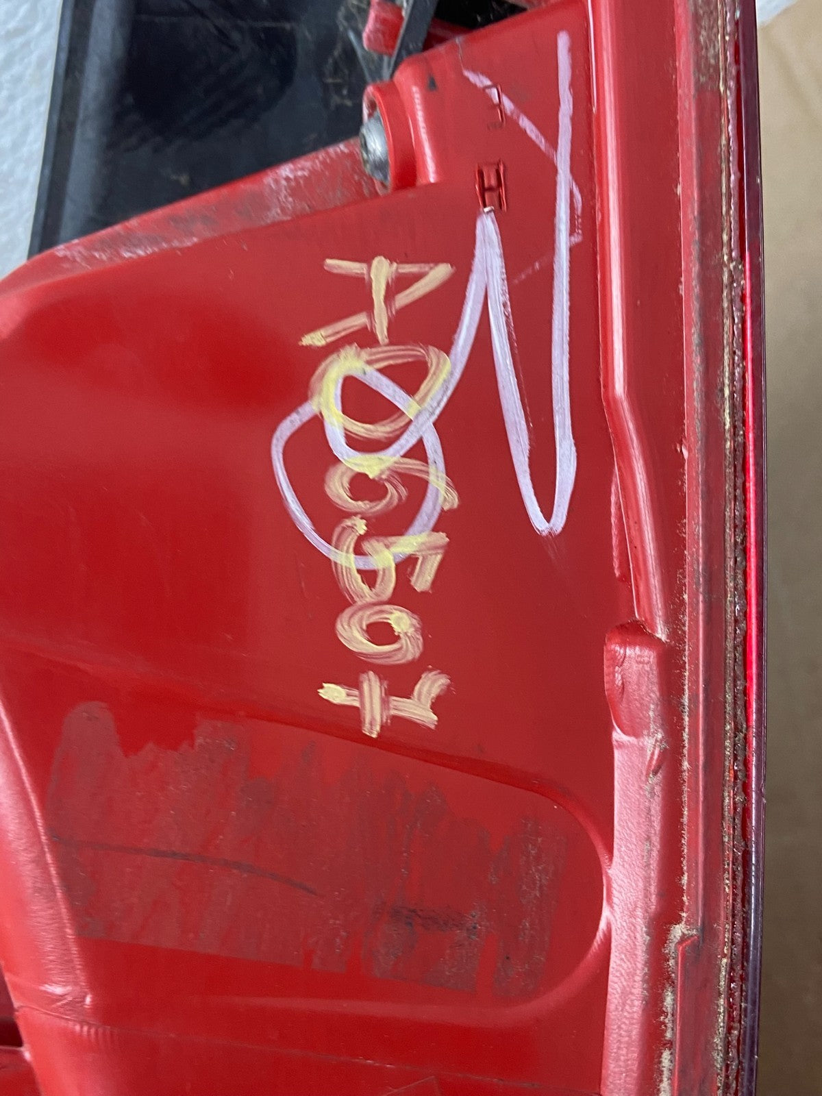 2007 - 2012 Nissan Versa Hatchback Right Passenger Side Tail Light AD6507 DW7