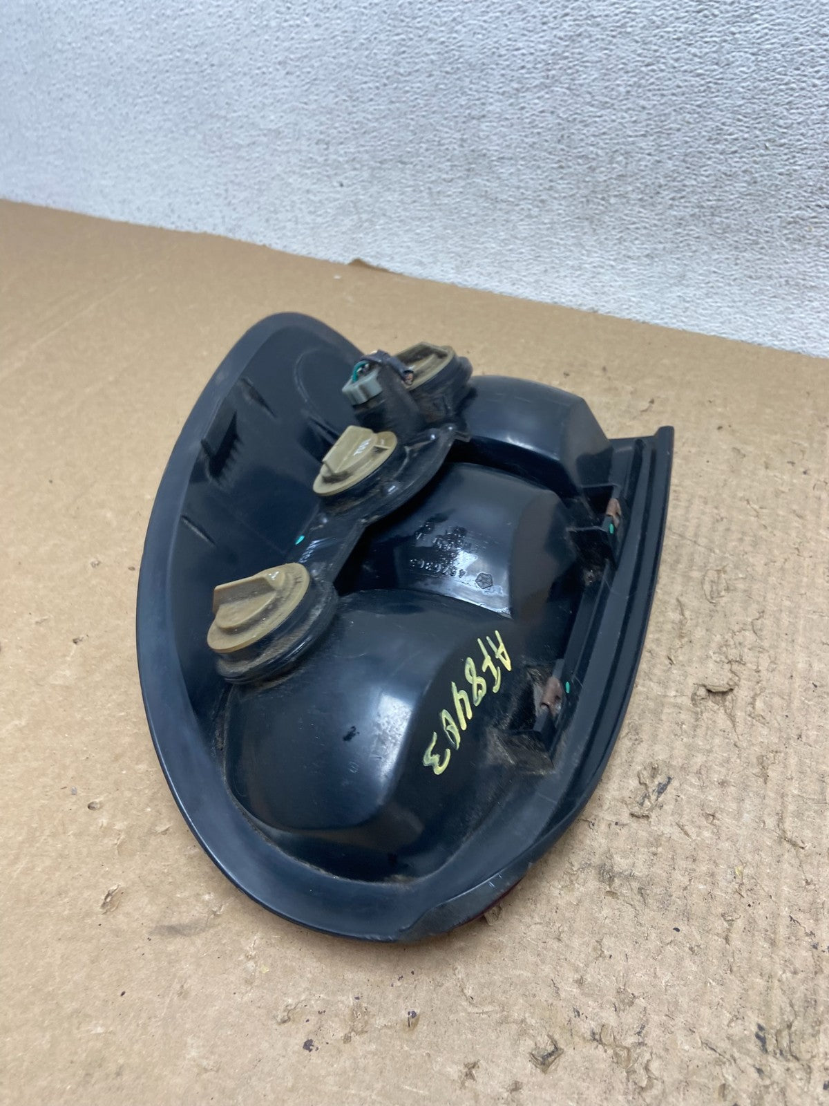 1998 to 2003 Dodge Durango Tail Light Left Driver LH Side AF8403 DW5