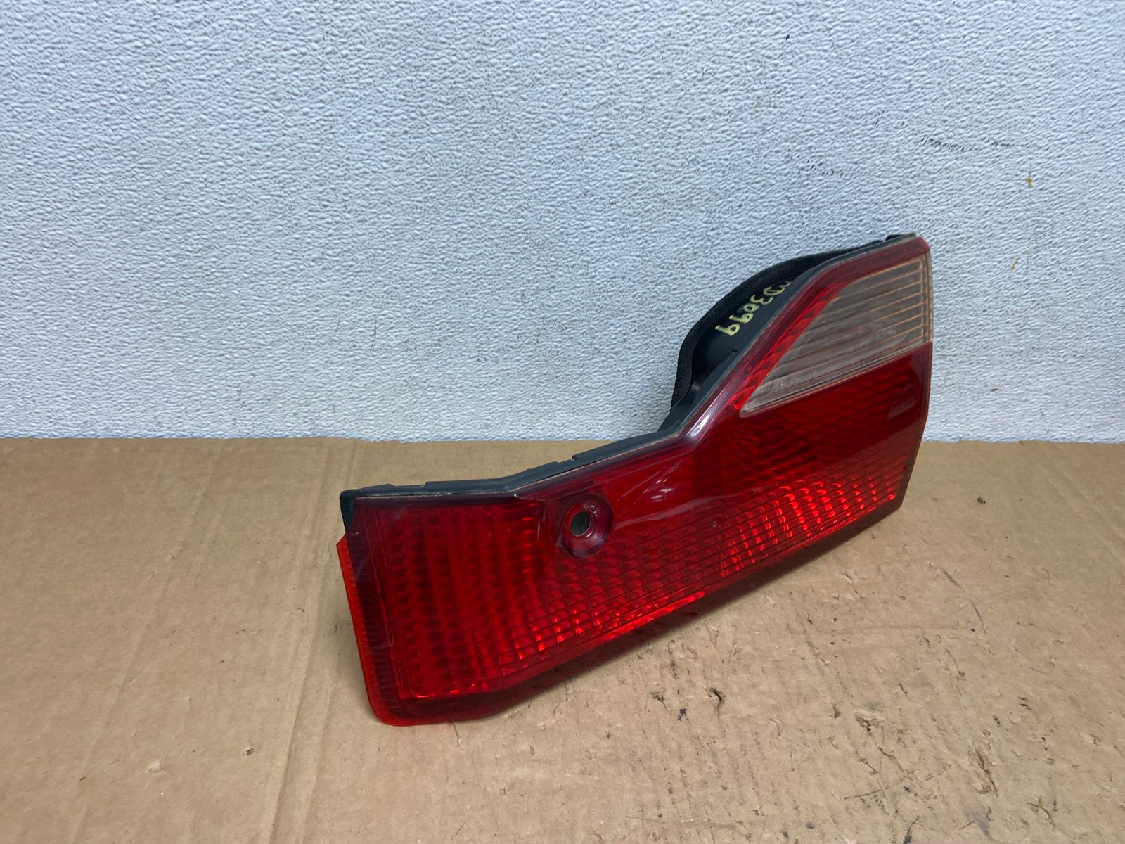1998 to 2000 Honda Accord Right Passenger Side Inner Tail Light AA7008 LK2