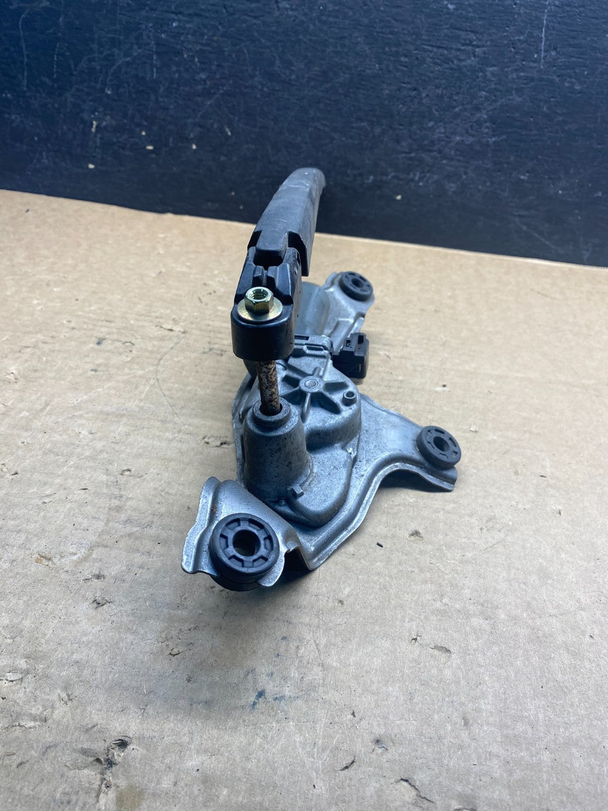 2012 to 2017 Mazda 5 Windshield Rear Wiper Motor AF6663 DG4