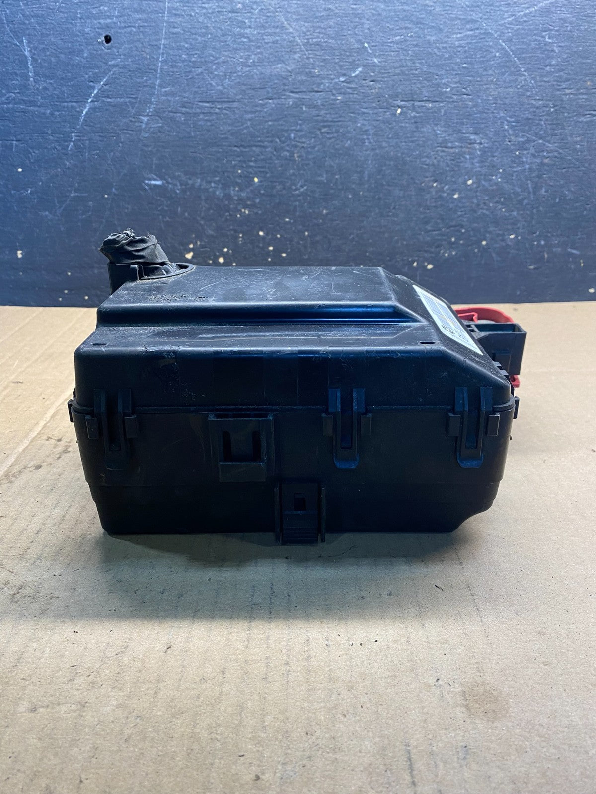 2012 to 2014 Dodge Charger Fusebox Fuse Box Relay Module AA76412