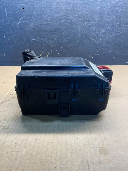 2012 to 2014 Dodge Charger Fusebox Fuse Box Relay Module AA76412