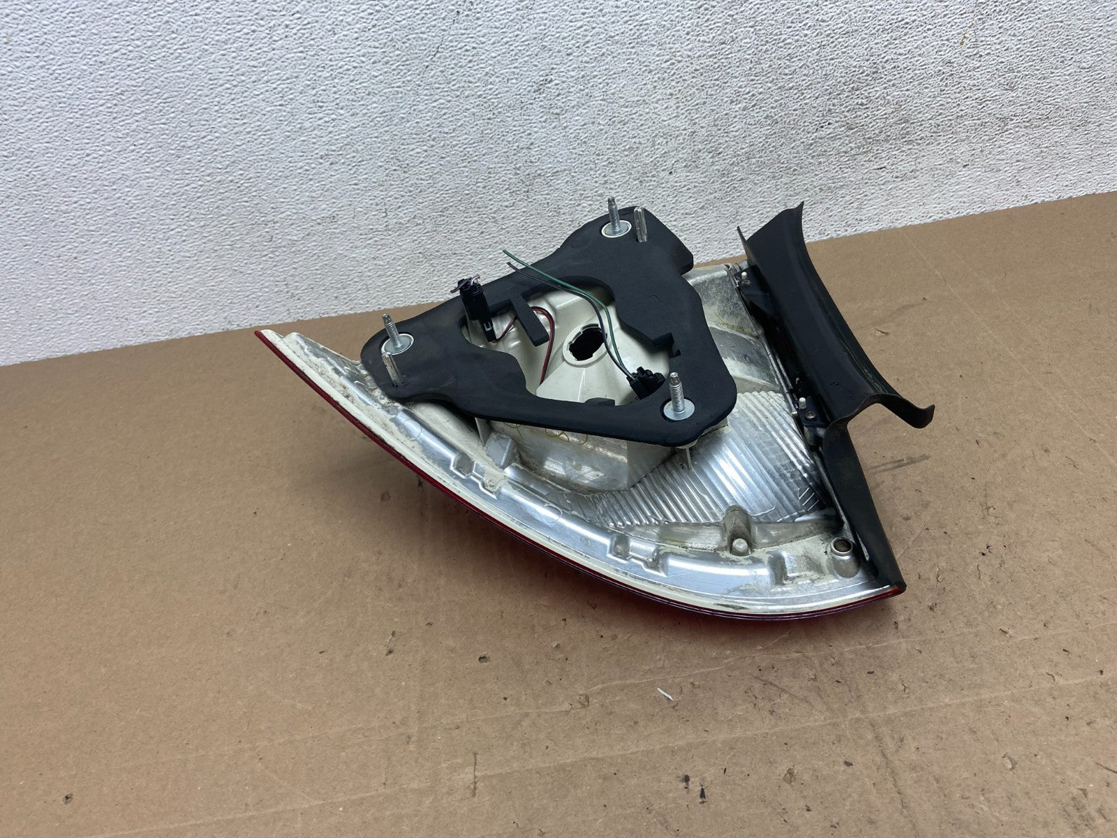 2010 2011 2012 Ford Fusion Left Driver LH Side Tail Light AE6030 DW5