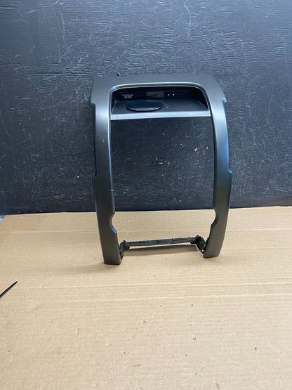 2011 to 2013 Kia Sorento Center Radio Climate Control Clock Trim ag5110 DG0