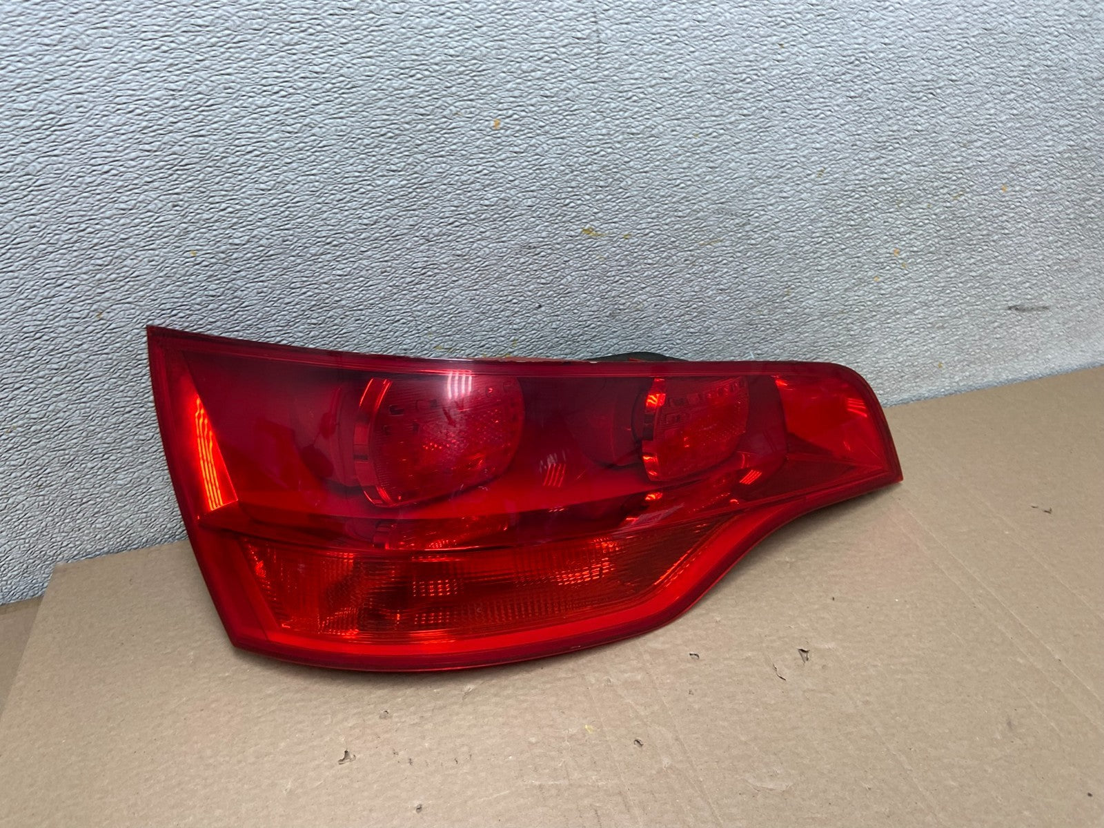 2007 2008 2009 Audi Q7 Left Driver Lh Side Tail Light Oem AB2373 DW0