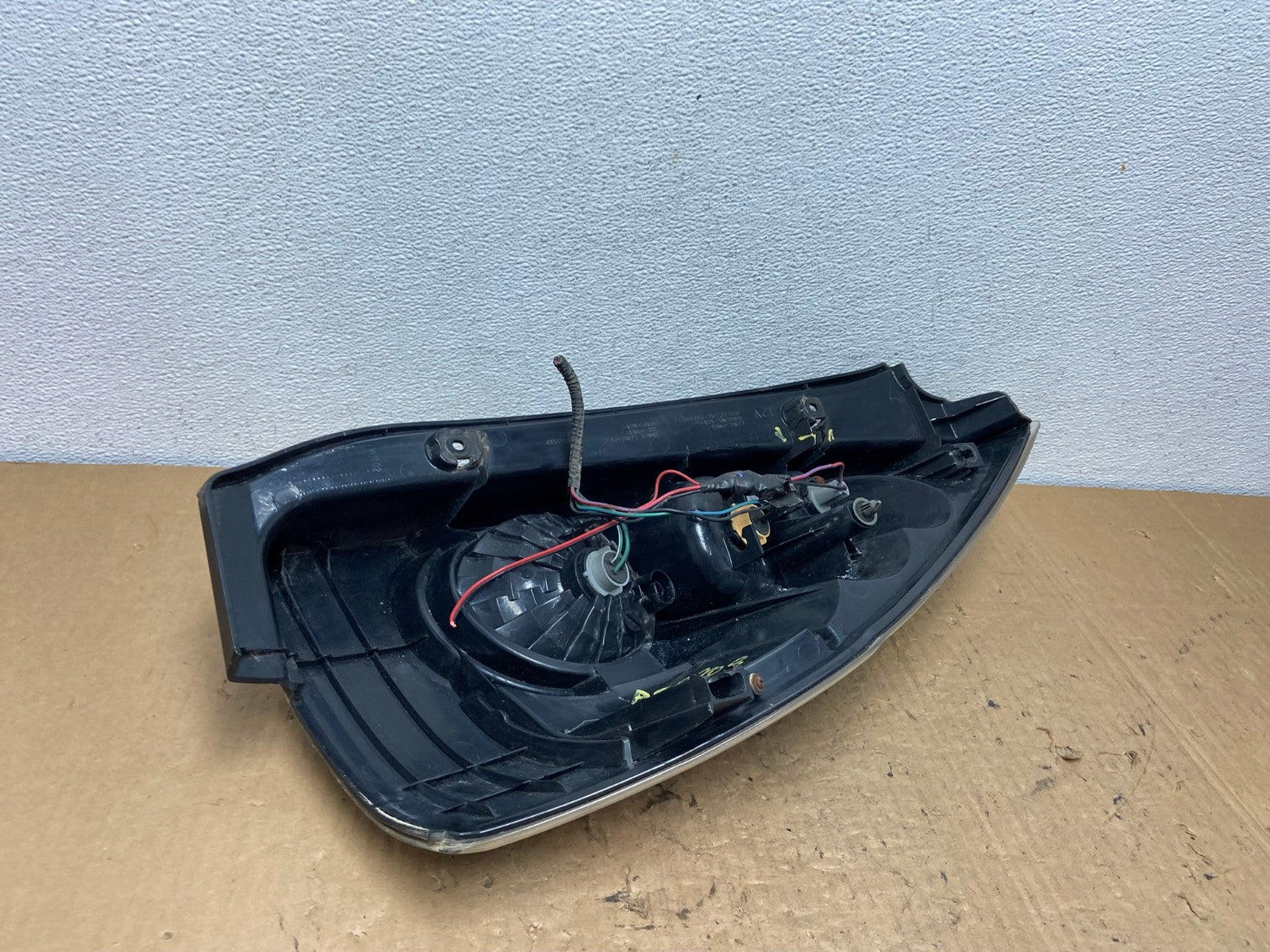2006 2007 Mazda 5 Left Driver Side Tail Light AC8208 LK5