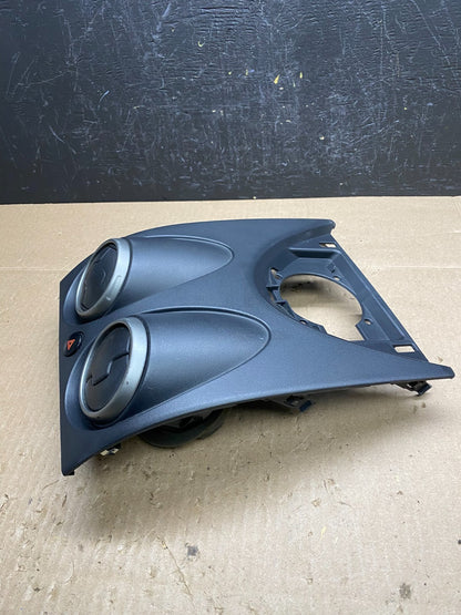 2008 to 2015 Nissan Rogue Center Dash Upper Air Vent AC6575 DG2