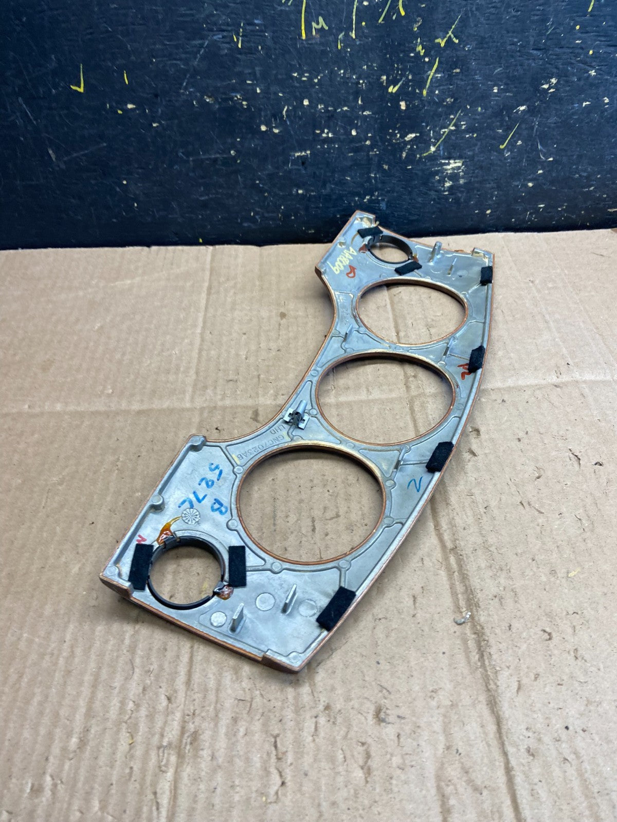 1998-2003 Jaguar XJ8 Front Dash Speedometer Trim Bezel Air Vent aa8009 DG4
