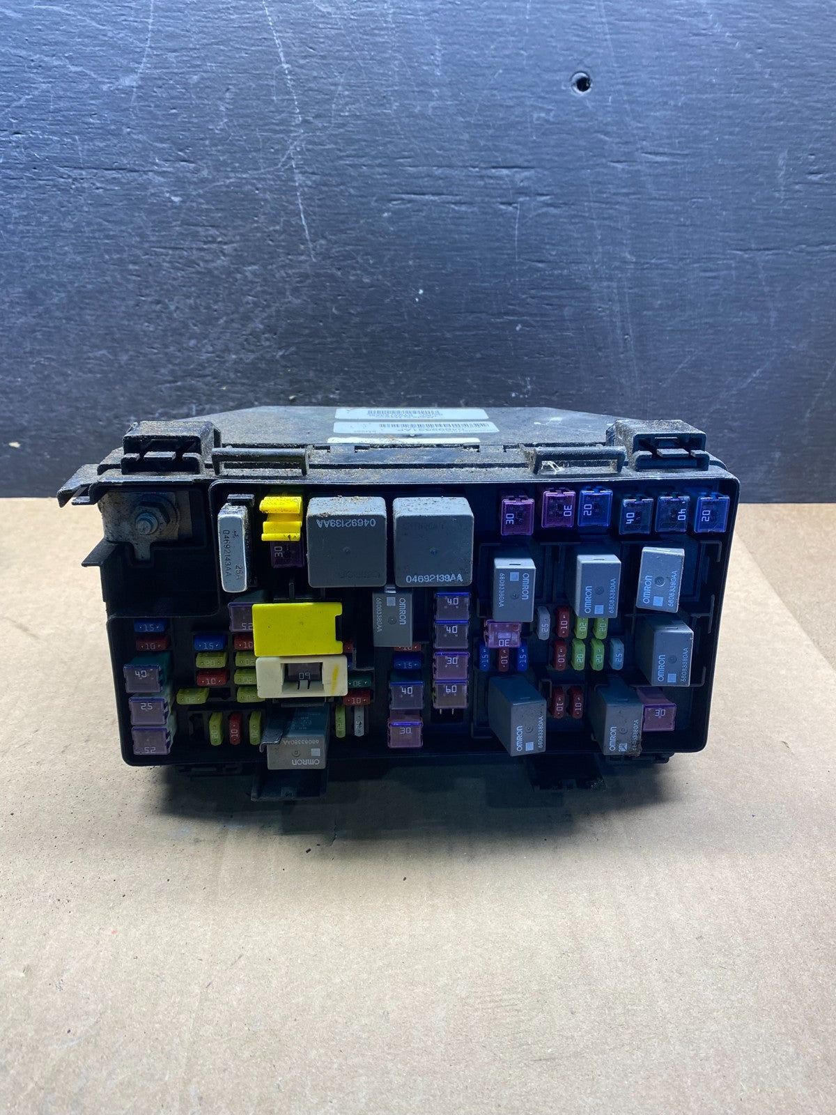 2011 Liberty Nitro TIPM Power Integrated Fuse Box Module af8997 DG5