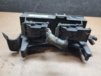 2009 Jeep Grand Cherokee Fuse Box Relay Panel 04692215aa AD2920 DG0