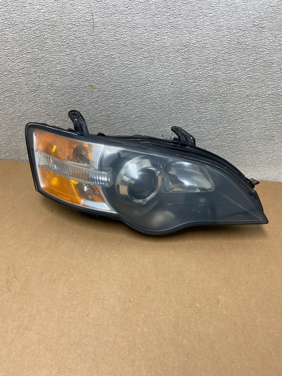 2006 to 2007 Subaru Legacy Right Passenger RH Side Black Headlight Oem Z6550 DW0