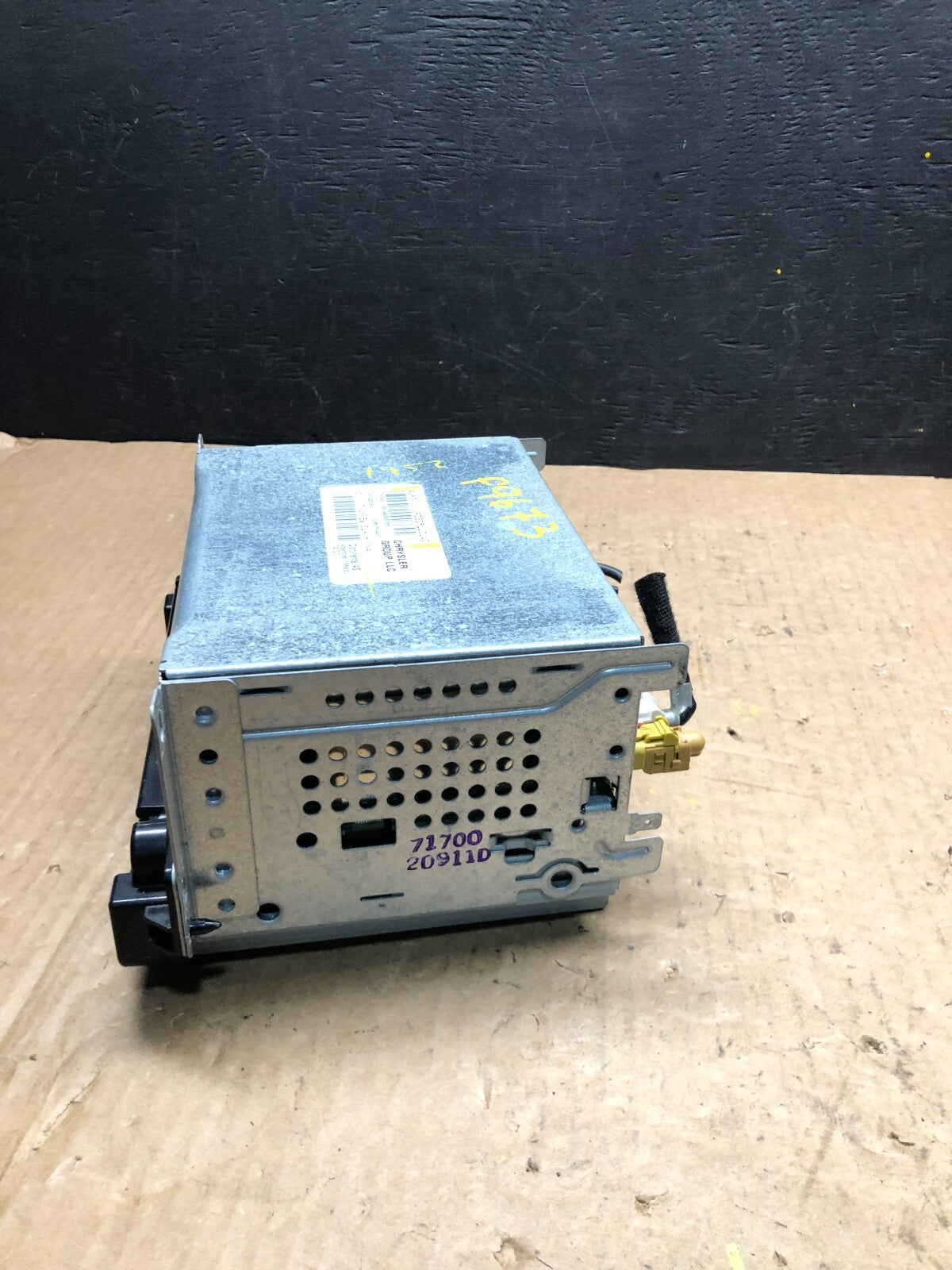 2011 - 2012 Dodge Journey Radio Info Media CD Player Unit F9673 DG12