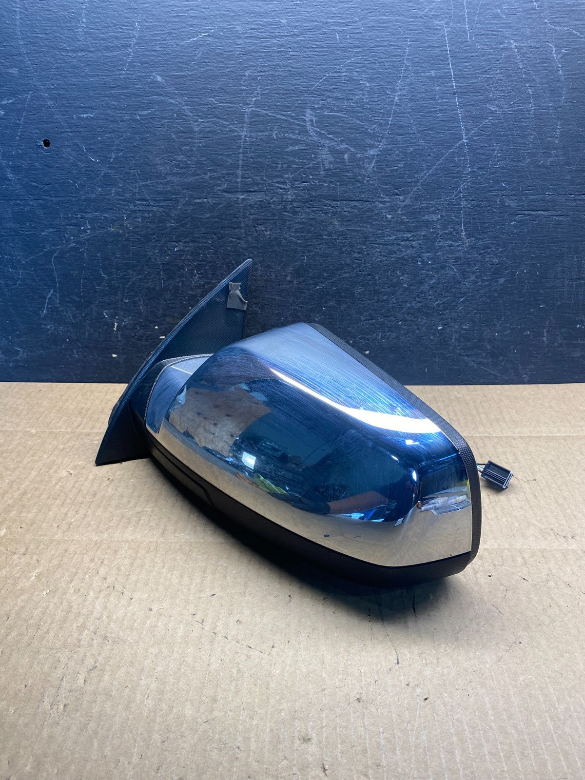 2010 to 2015 Chevrolet Equinox Left Side Heated View Door Mirror AG7295 DW2