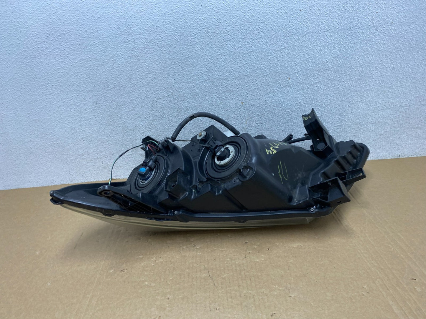 2013 to 2016 Nissan Pathfinder Right Passenger RH Side Headlight AF9954 DW6