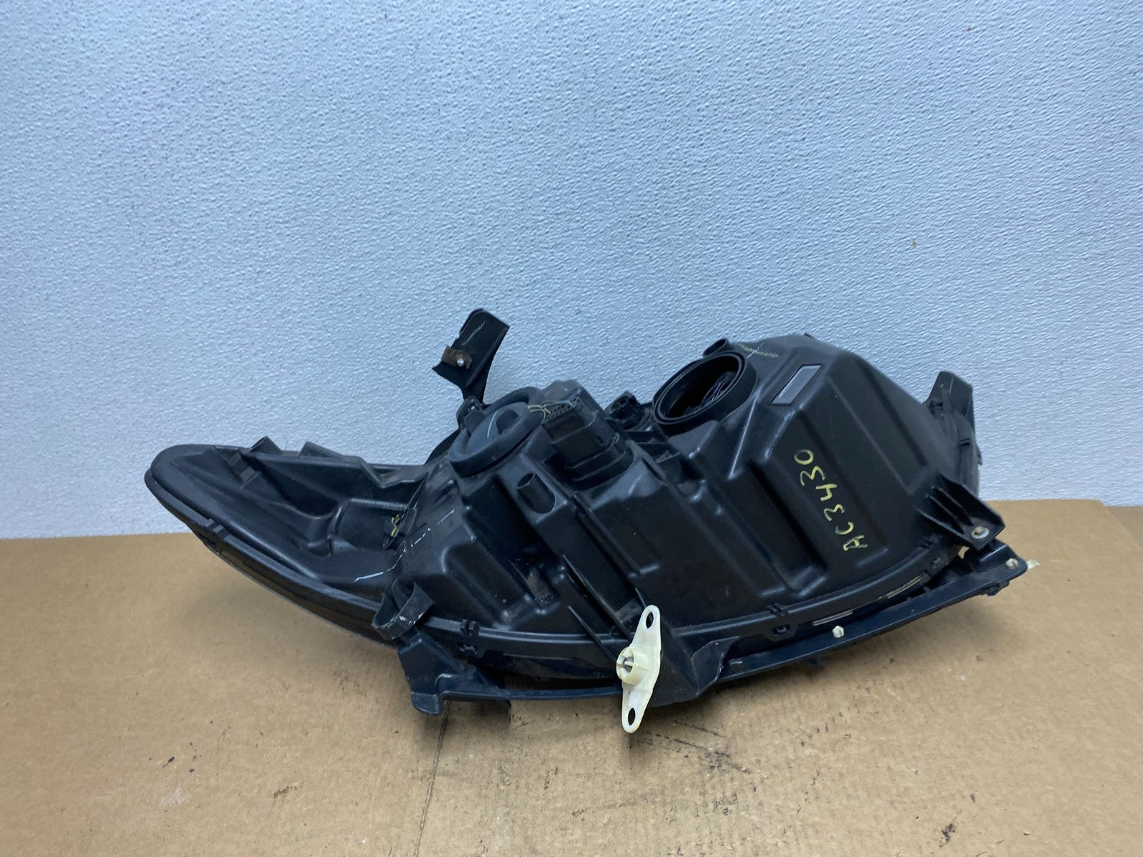 2013 to 2016 Ford Fusion Left Driver Lh Side Headlight Oem AC3430 DW6