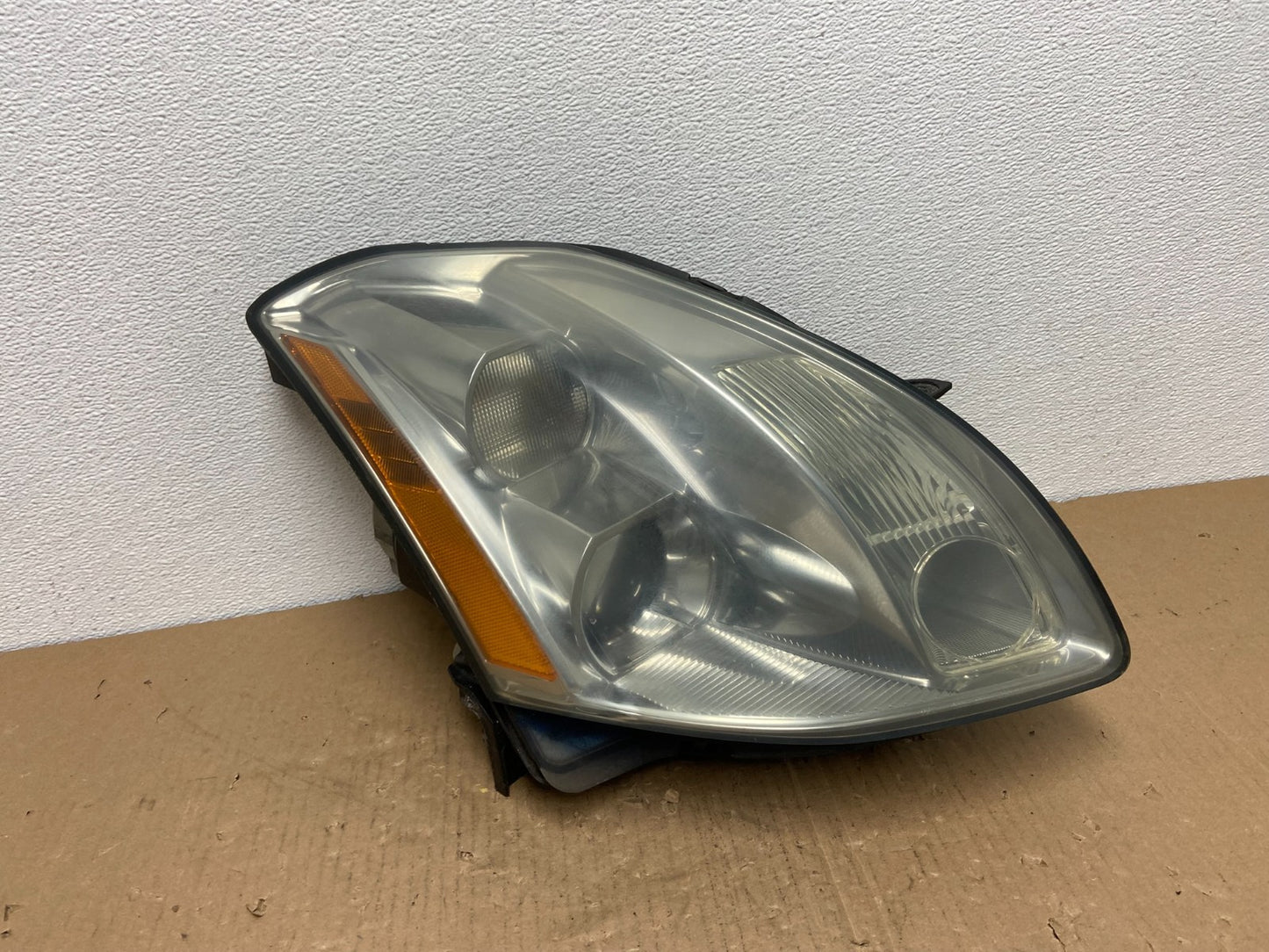 2004 2005 2006 Nissan Maxima Right Passenger Side Headlight Xenon HID AB6606 DW0