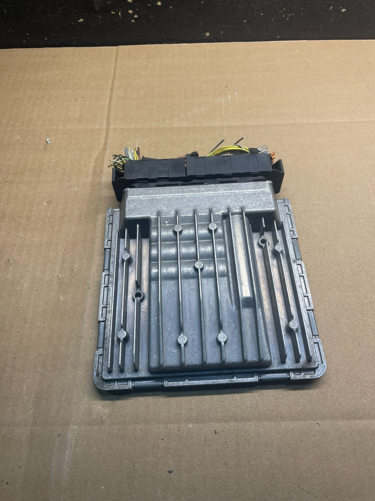 2007 to 2010 Bmw 323i Ecm Ecu Engine Computer OEM w6675 DG0