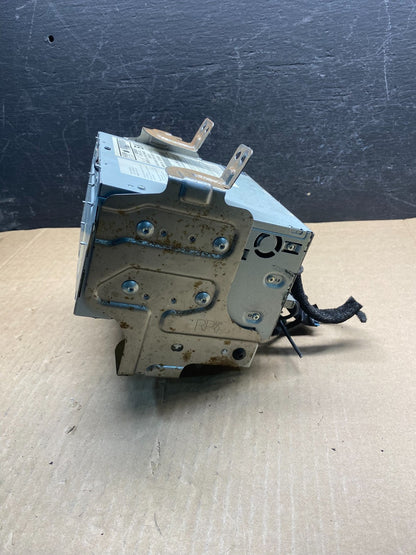 2009 - 2011 Nissan Altima Maxima Radio AM/FM Receiver AE7899 DG1