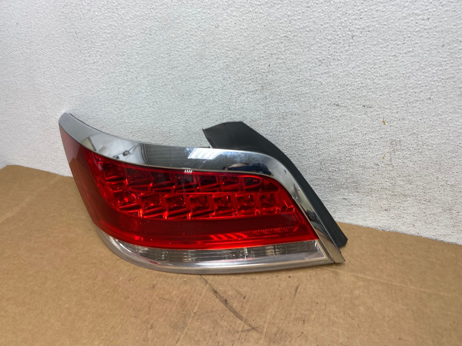 2010 to 2013 Buick Lacrosse Left Driver LH Side Tail Light AD6087 LK1