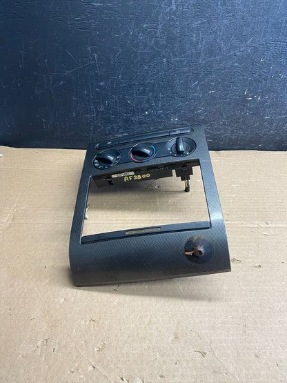 2004 to 2008 Ford F150 Radio Climate Dash Bezel Surround Black af2500 DG3