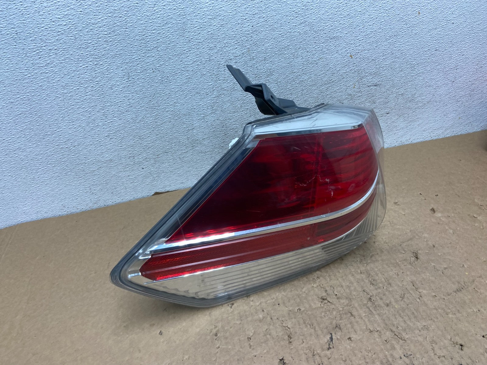 2014-2016 Nissan Rogue Left Driver LH Side Outer Tail Light AF8069 DW2