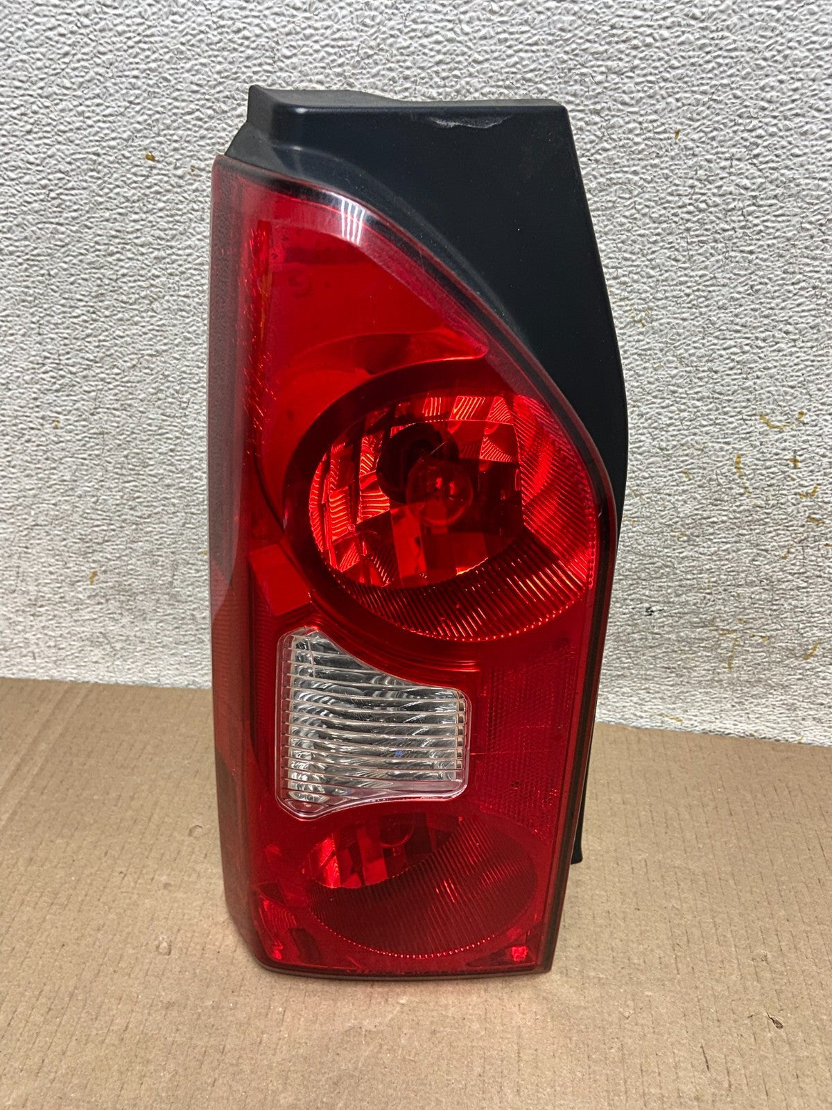 2005 to 2015 Nissan Xterra Tail Light Left Driver Lh Side AI9458 LK0