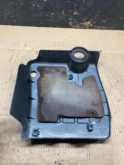 2005 to 2006 Chevrolet Malibu 3.5L Engine Cover Plastic Motor Shield T6616 DG4