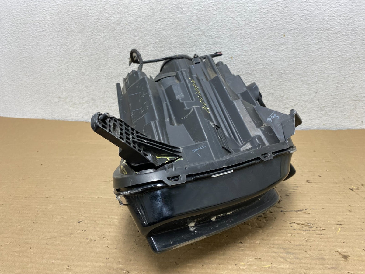 2018 - 2021 Ford Ecosport Right Passenger RH Halogen Headlight ag9104 DG11