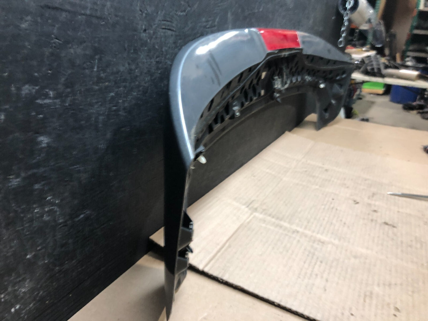 2012 to 2017 Ford Focus SE 4DR Hatchback Trunk Lid Spoiler Wing OEM G7846 DG18
