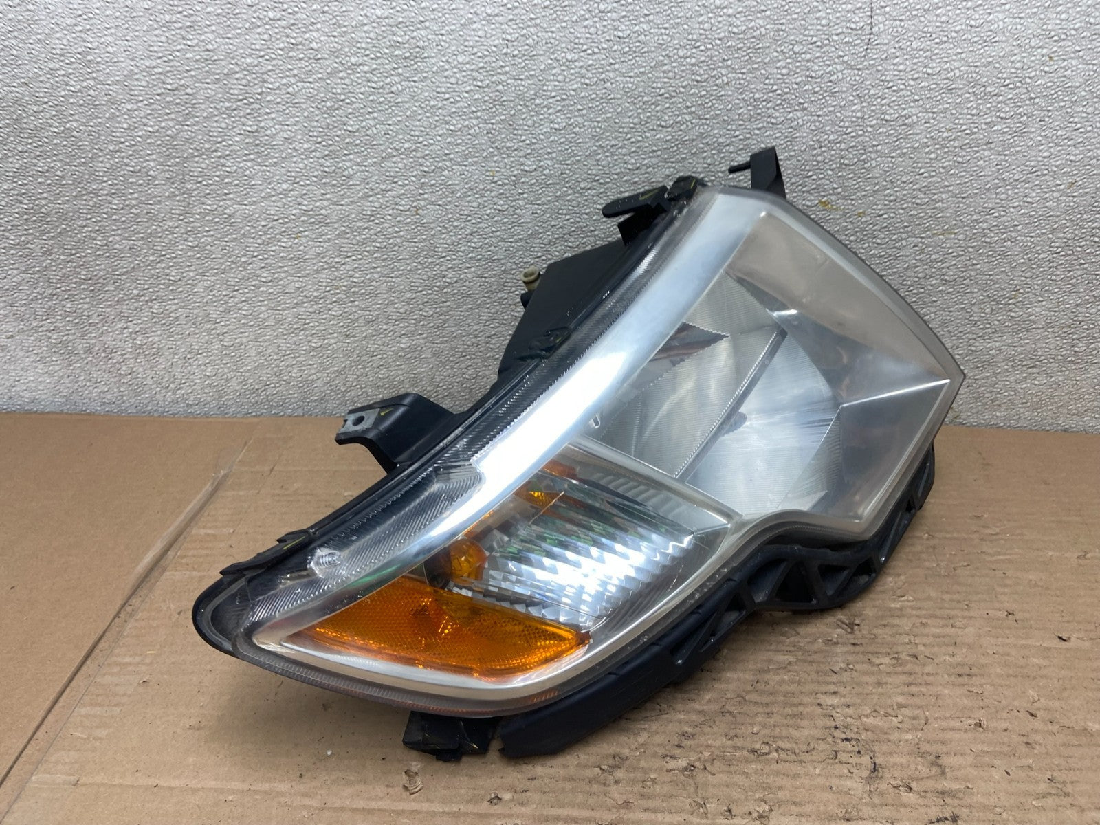 2007 to 2010 Ford Edge Right Passenger RH Halogen Headlight AA9517 DW2