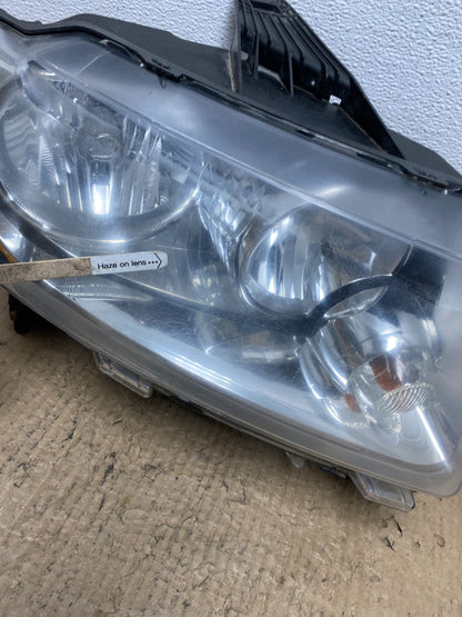 2011-2013 Jeep Grand Cherokee Right Passenger Halogen Headlight AC4128 DW5