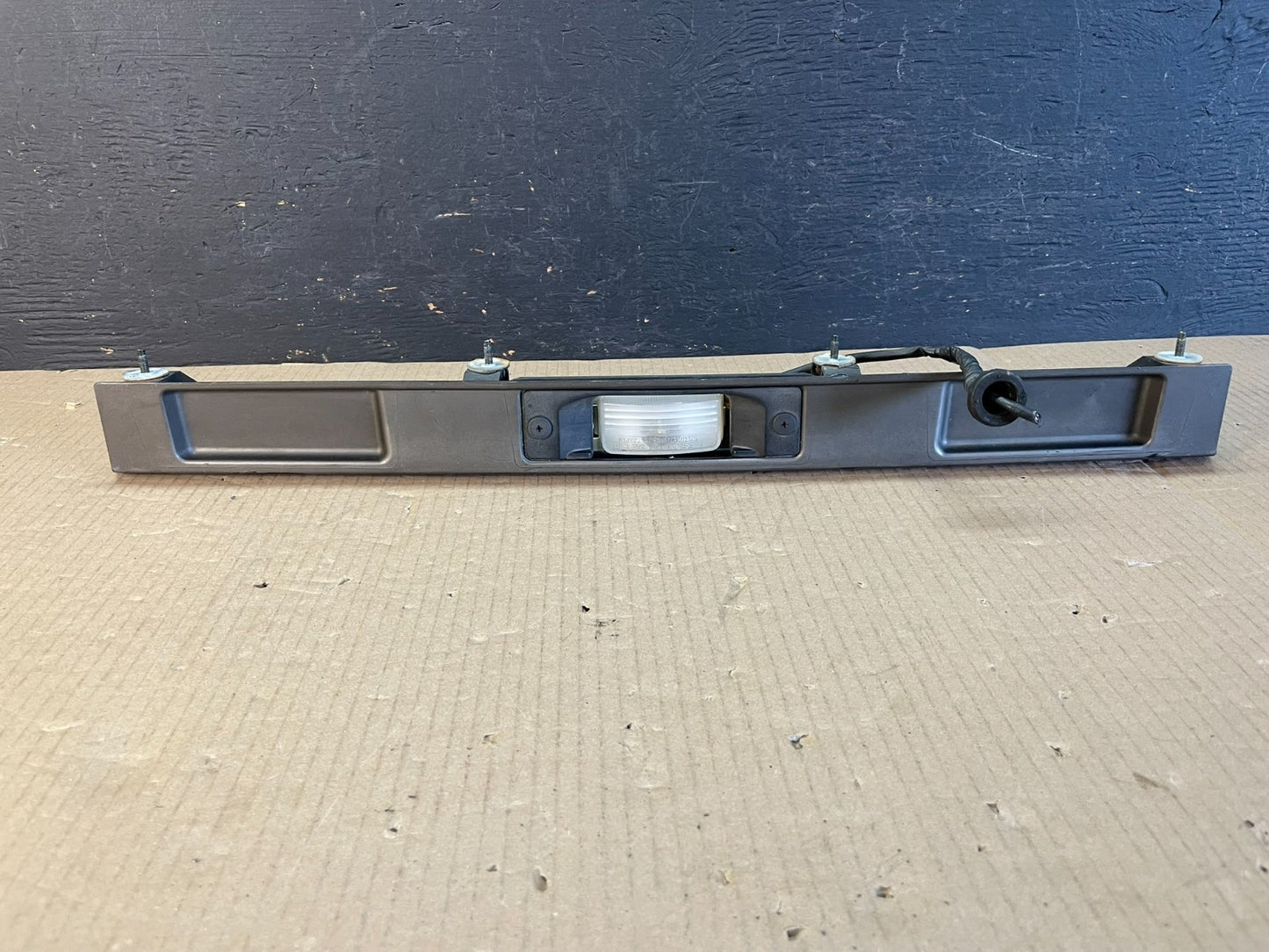 1999 - 2002 Infiniti G20 Rear Tail Gate Liftgate Handle Light AE3689 DG3