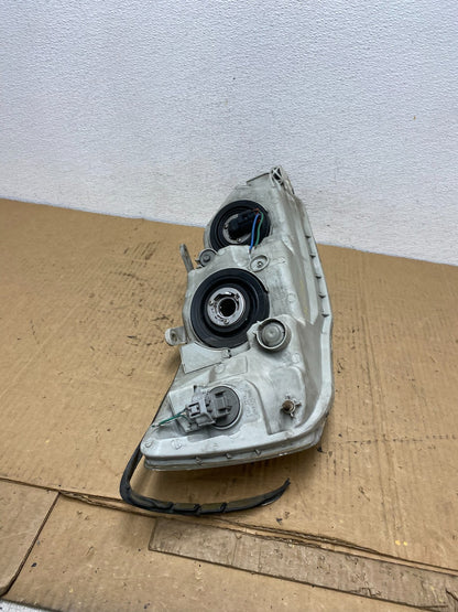 2000 to 2004 Toyota Avalon Halogen Left Driver LH Headlight AC7795 DW8