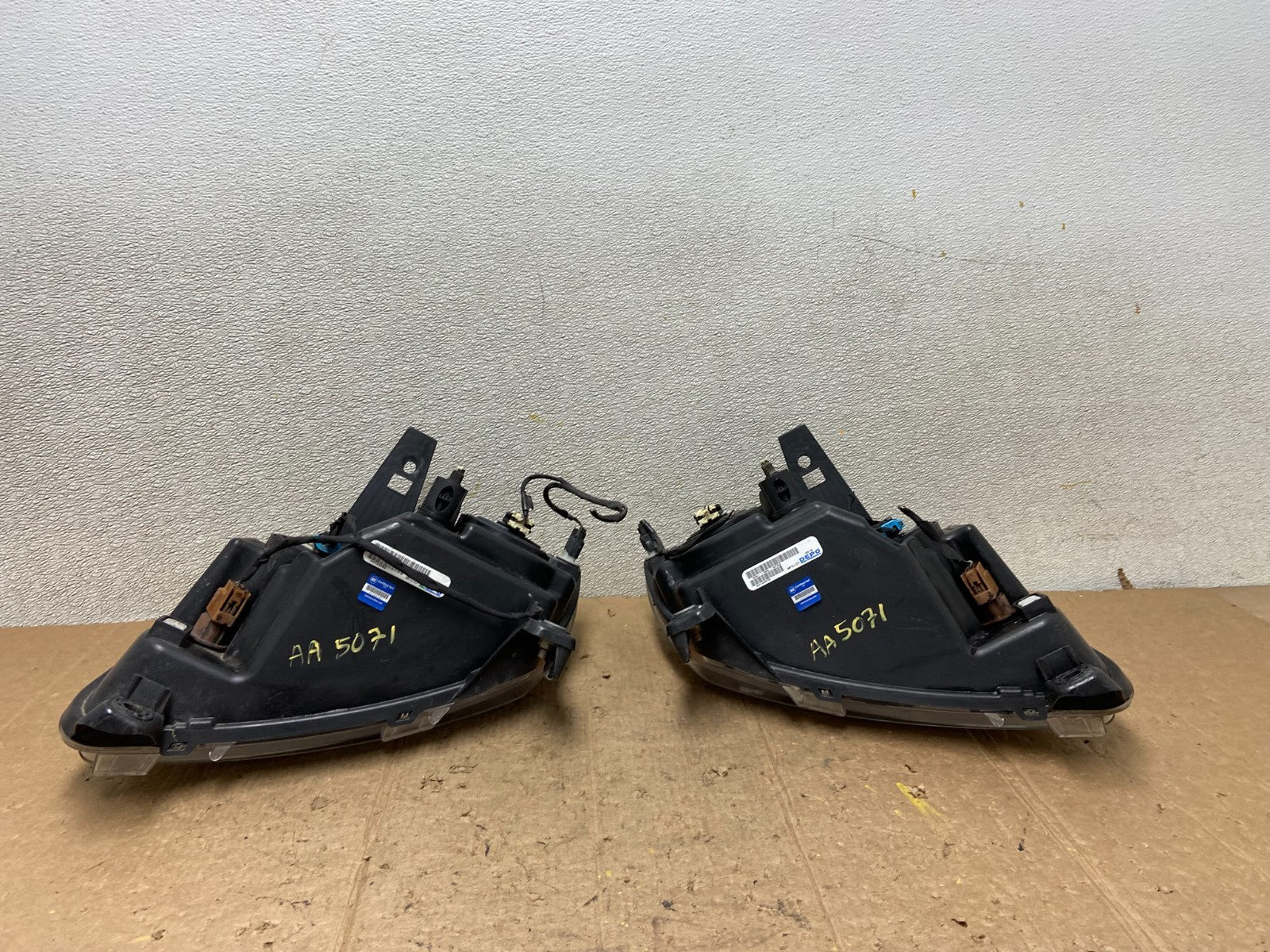 2011-2013 Jeep Grand Cherokee Left+Right Halogen Headlights DEPO AA5071 DW8