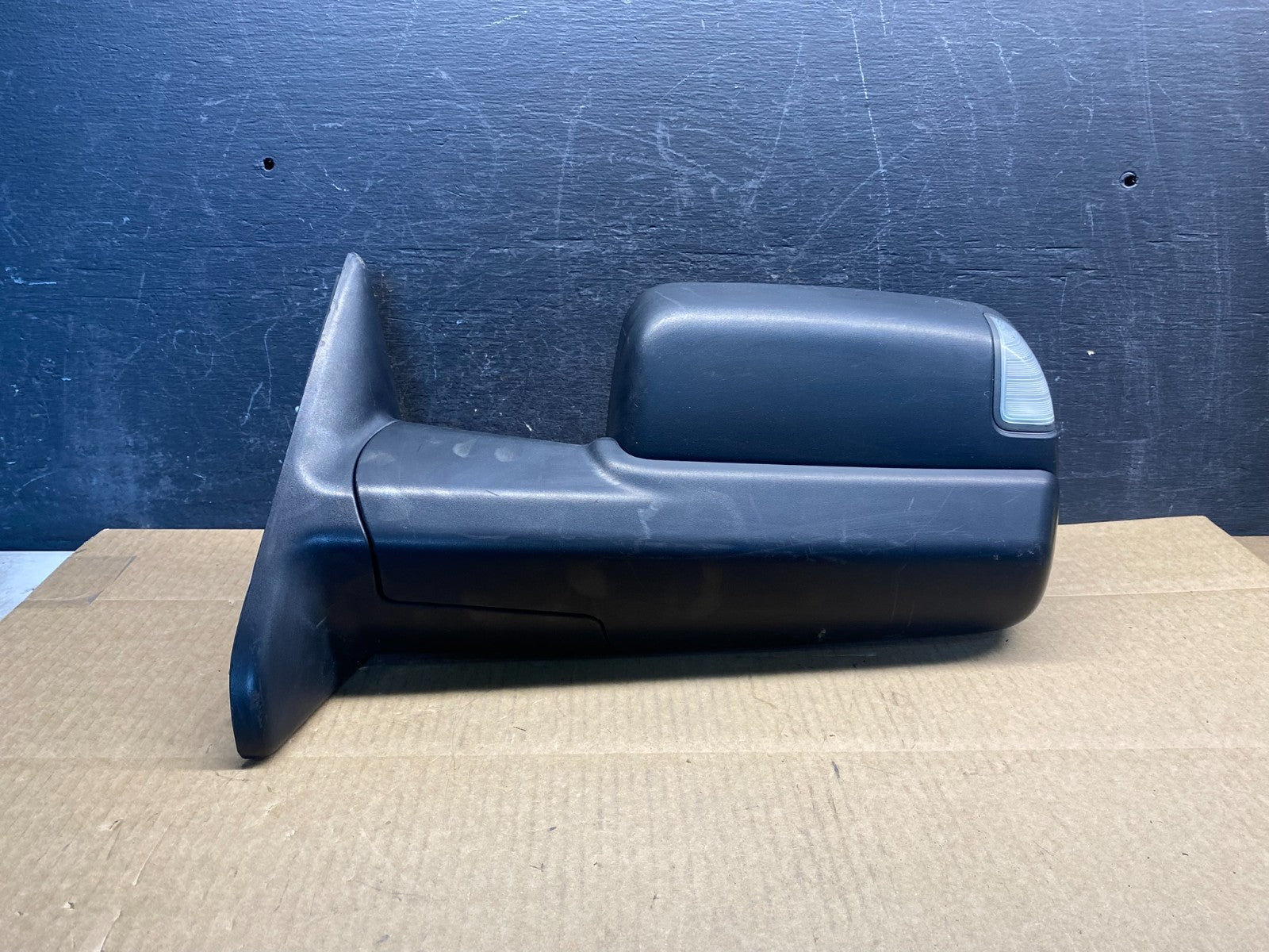 2010-2012 Dodge Ram 1500 Left Driver LH Turn Door Mirror AG7272 DG0