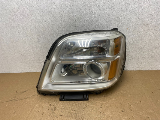 2010 to 2015 GMC Terrain Halogen Left Driver Lh Side Headlight AG1330 DW0